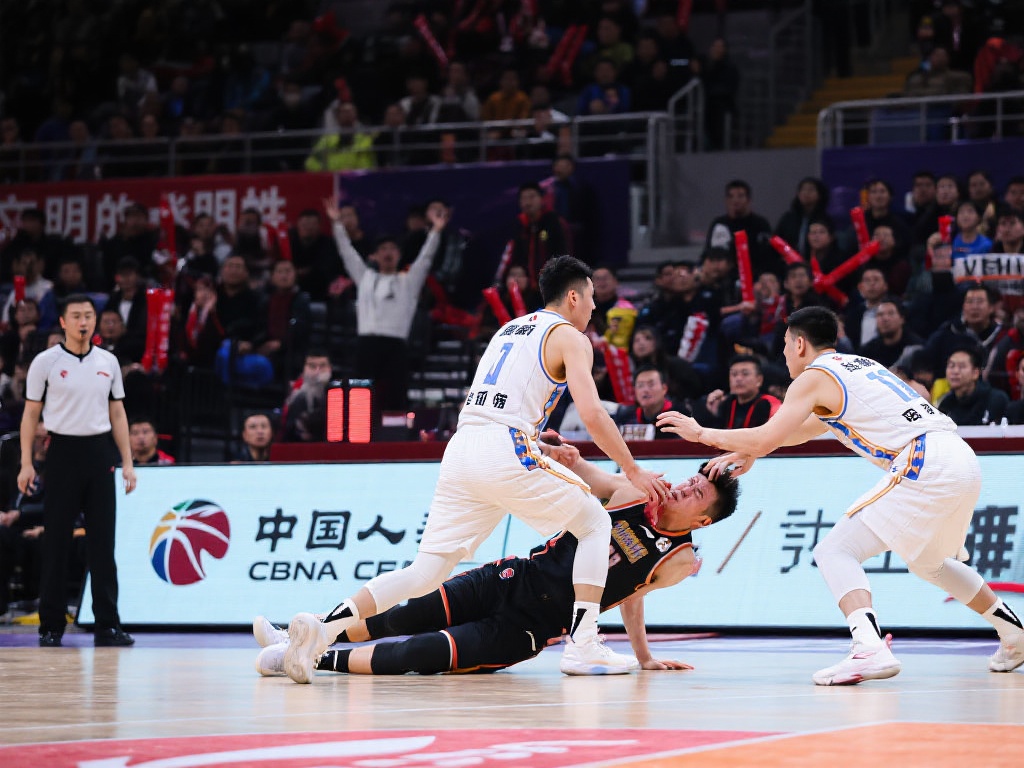 C罗经常对 C罗经常对