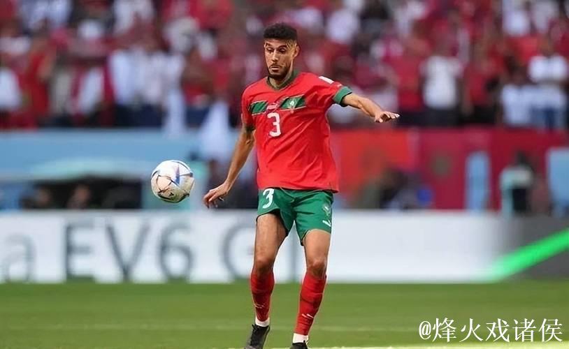 詹俊：阿莫林尝试变阵442风险过高，本场效果不佳